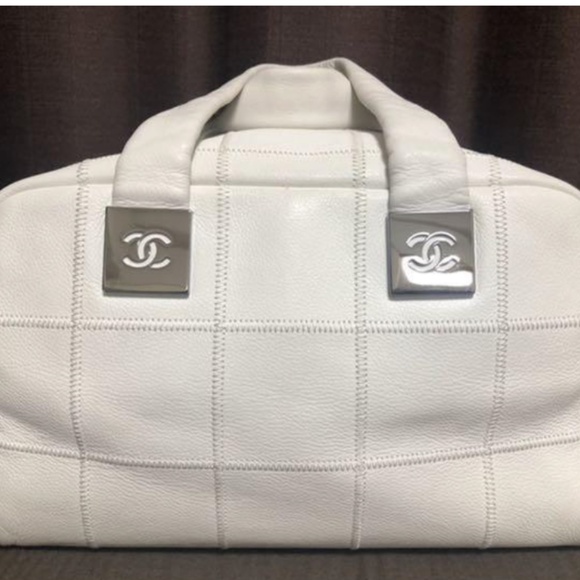 Chanel Chocolate Bar Boston Bag White Rare Caviar Skin - Picture 1 of 14